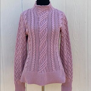 BANANA REPUBLIC CABLE KNIT TURTLE NECK SWEATER Lavender small